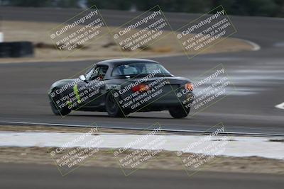 media/Nov-16-2025-CalClub SCCA (Sun) [[2975c16dfc]]/Group 4/Turn 1/